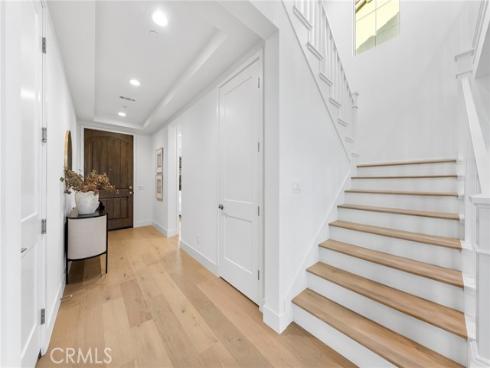 206  Collino  , Irvine, CA