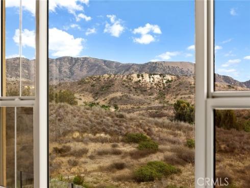 206  Collino  , Irvine, CA