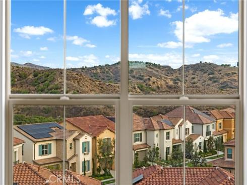 206  Collino  , Irvine, CA