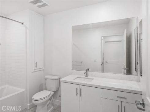 1218  Nolita  , Irvine, CA