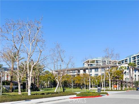 1218  Nolita  , Irvine, CA