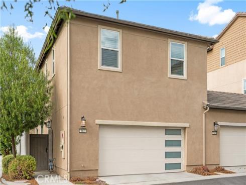 362  Chorus  , Irvine, CA