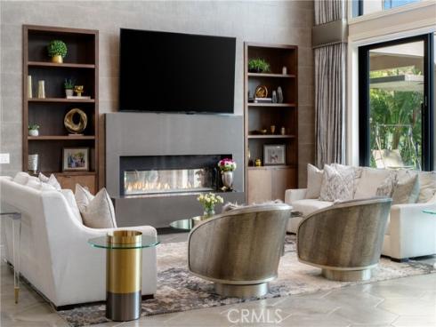 162  Leafy  , Irvine, CA