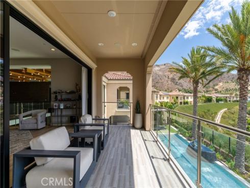 162  Leafy  , Irvine, CA