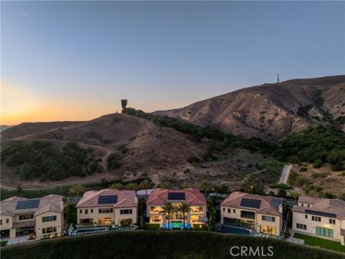 162  Leafy  , Irvine, CA