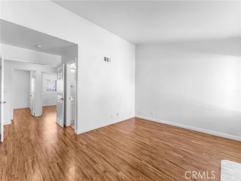 5  Locust  , Irvine, CA