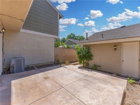 5  Locust  , Irvine, CA