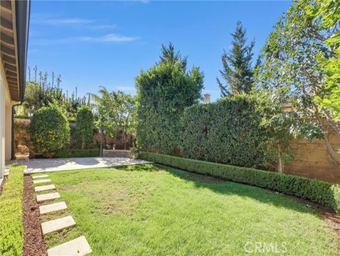 36  Royal Grove  , Irvine, CA