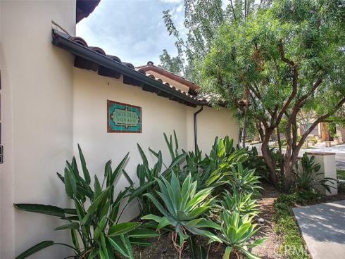 36  Royal Grove  , Irvine, CA