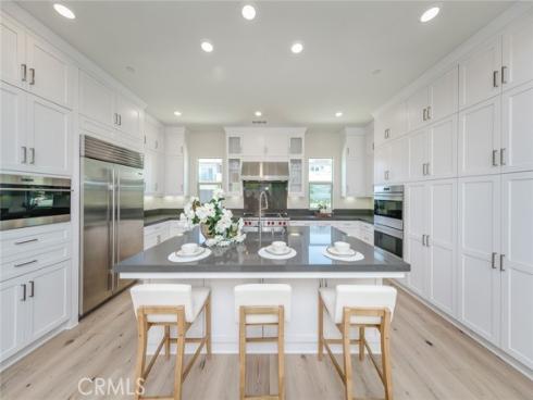 56  Chasma  , Irvine, CA