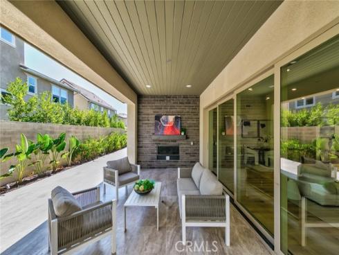 56  Chasma  , Irvine, CA