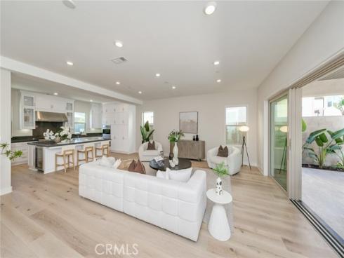 56  Chasma  , Irvine, CA