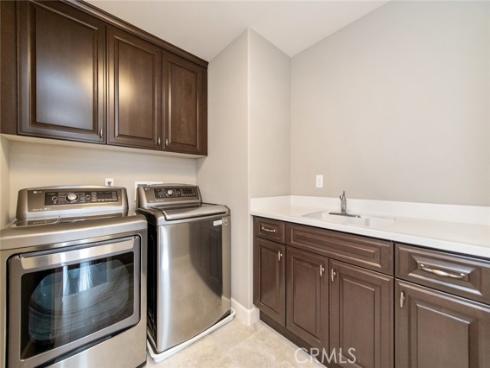 120  Tomato Springs  , Irvine, CA