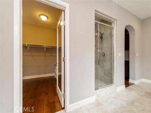 120  Tomato Springs  , Irvine, CA