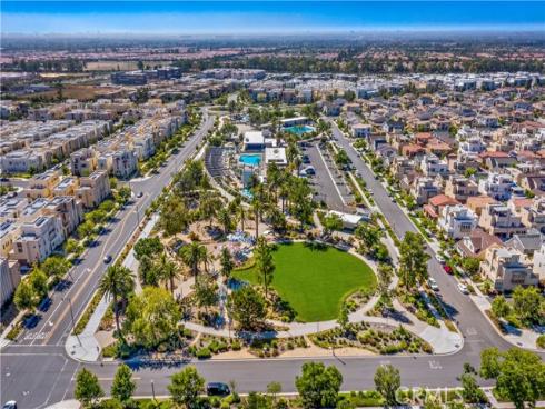 116  Zawn  , Irvine, CA