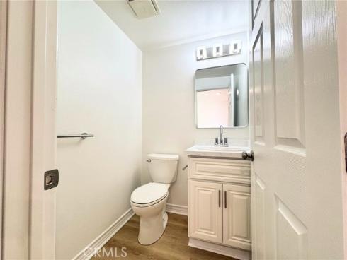 61  Ashbrook  , Irvine, CA