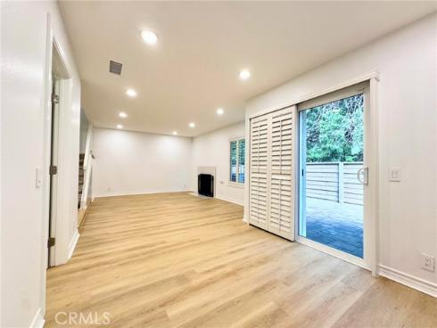 61  Ashbrook  , Irvine, CA