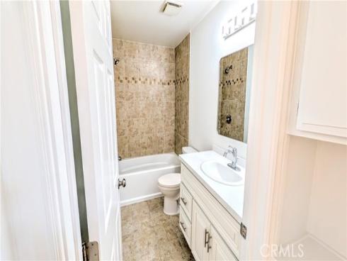 61  Ashbrook  , Irvine, CA