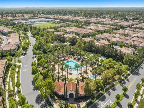 67  Runner  , Irvine, CA