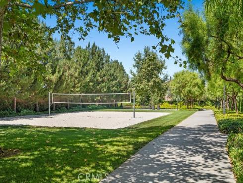 67  Runner  , Irvine, CA