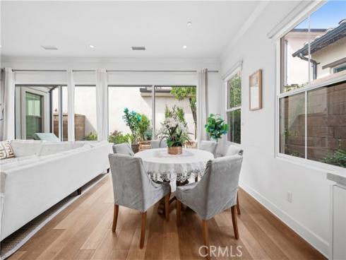 67  Runner  , Irvine, CA