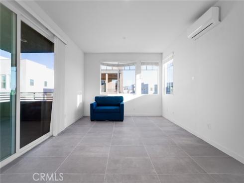 595  Cultivate  , Irvine, CA