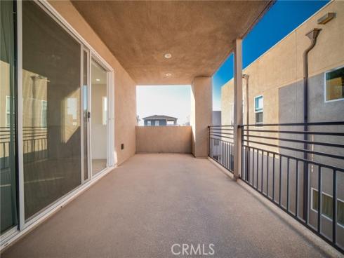 595  Cultivate  , Irvine, CA