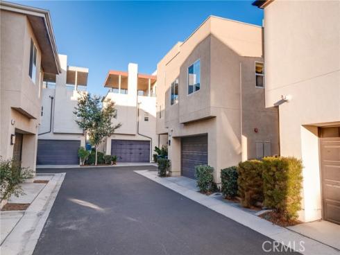 595  Cultivate  , Irvine, CA