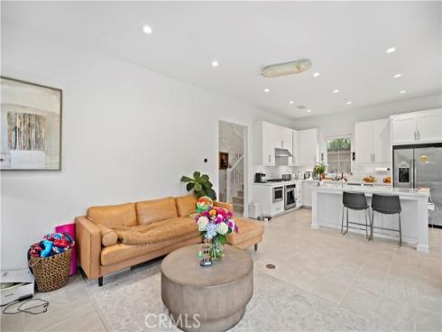 112  San Benito  , Irvine, CA