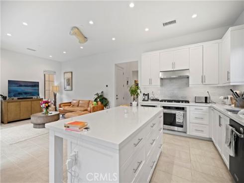 112  San Benito  , Irvine, CA