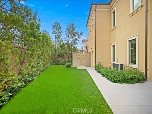 112  San Benito  , Irvine, CA