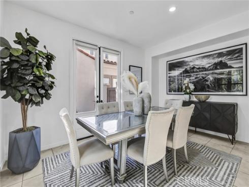 83  Mission  , Irvine, CA