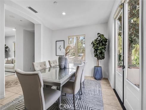 83  Mission  , Irvine, CA