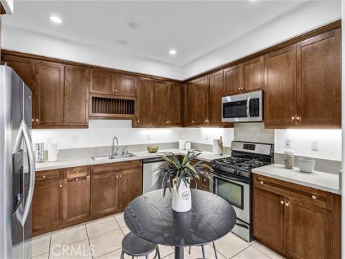 83  Mission  , Irvine, CA