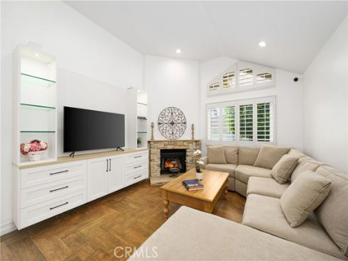 20  Wintermist  , Irvine, CA