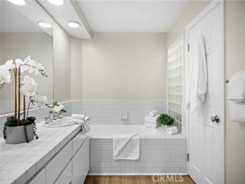 2243  Martin  310  Street, Irvine, CA