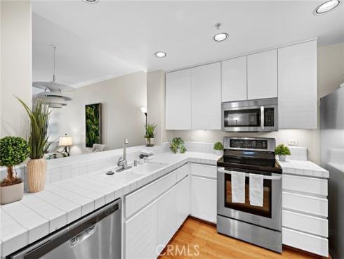 2243  Martin  310  Street, Irvine, CA