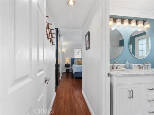 53 Woodleaf , Irvine, CA