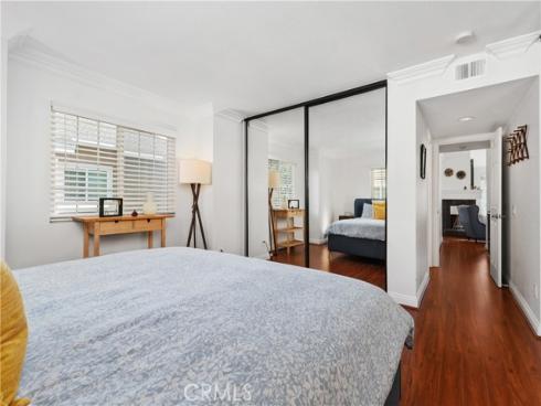 53 Woodleaf , Irvine, CA