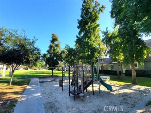 53 Woodleaf , Irvine, CA