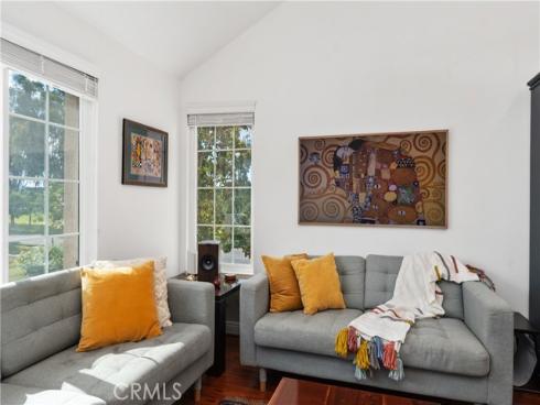 53 Woodleaf , Irvine, CA