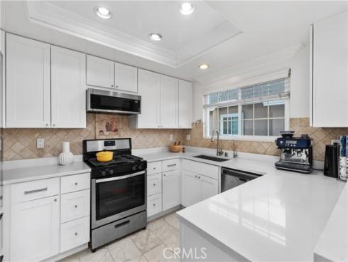 53 Woodleaf , Irvine, CA