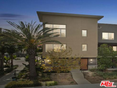 157  Steely  , Irvine, CA