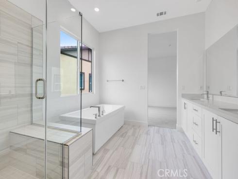 205  Lily   Loop, Irvine, CA