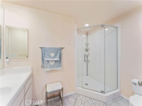 21  Centaurus  , Irvine, CA