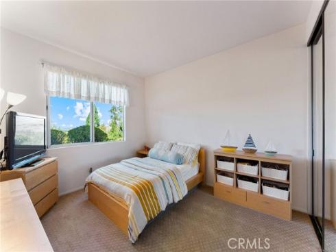 21  Centaurus  , Irvine, CA