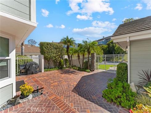 21  Centaurus  , Irvine, CA