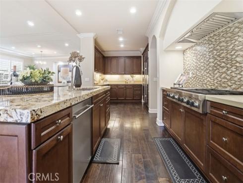 65  Rolling Green  , Irvine, CA