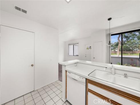 25  Remington  , Irvine, CA