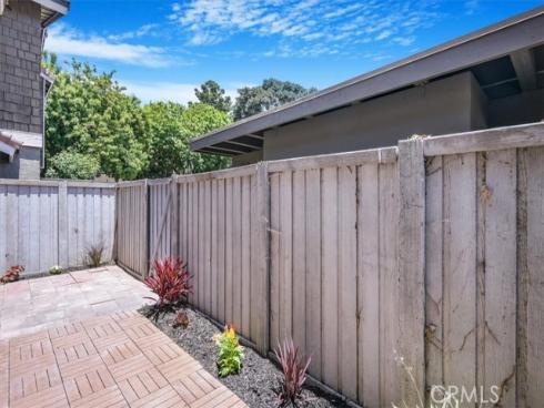 229  Springview  , Irvine, CA